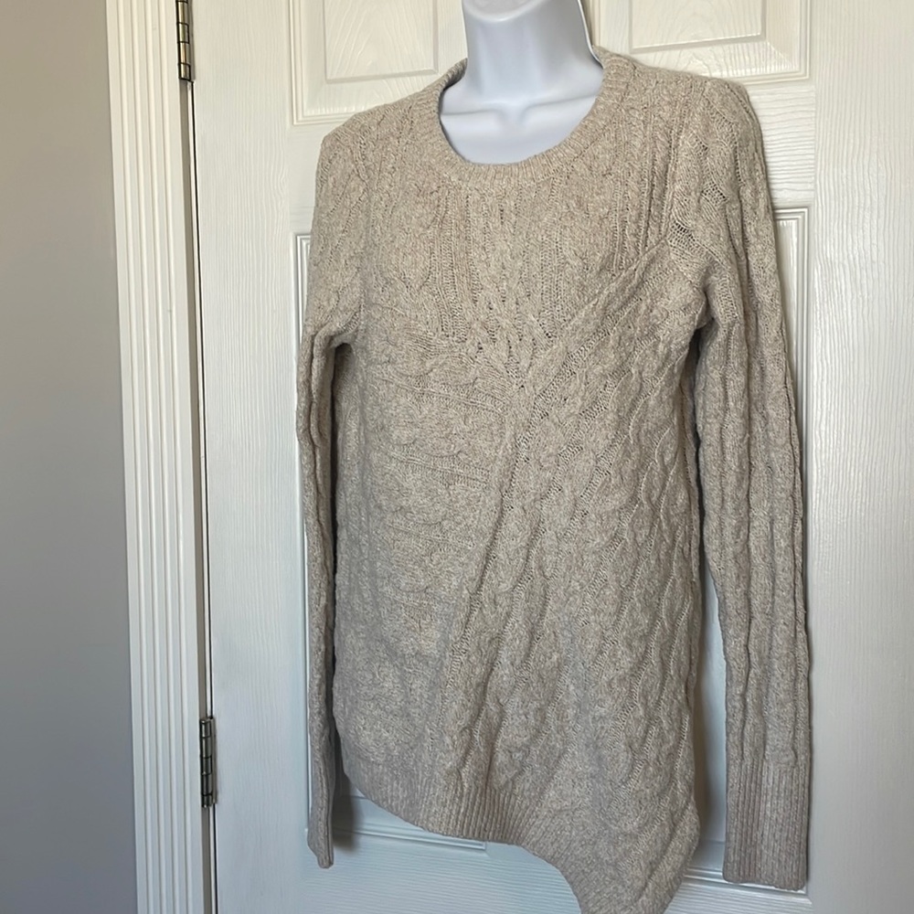 Beige soft sweater Olivia Sky